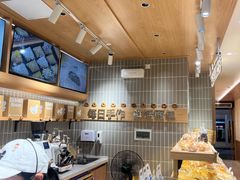-小飞象面包公社(珠江路金鹰店)