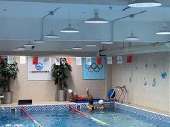 -小蓝鲸游泳培训基地(积水潭店)