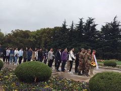 -上海市龙华烈士陵园