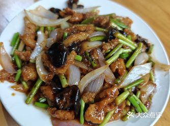 阳泉娘子关，有关有水有美食，一道平定特色过油肉