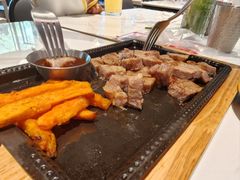-必胜客(八一店)
