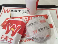 -华莱士·全鸡汉堡(宝丰路店)