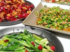 -本来精品川菜(嘉里中心店)