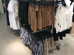 -H&M(鹏欣水游城店)