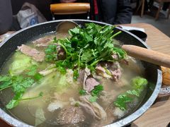 -川堂风·跷脚牛肉·乐山爆炒(宝山日月光店)