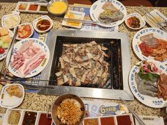 -阿亲家·韩式无限烤肉(春熙路店)