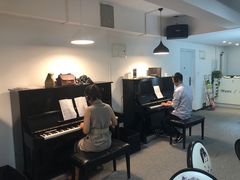 -梅纳·钢琴声乐架子鼓Mena Music(双井店)