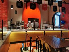 -城市大道红炉披萨烘焙坊