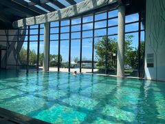 -上海滴水湖皇冠假日酒店