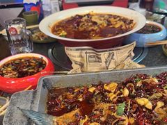 -路边边.炒菜烧烤.音乐餐厅(良乡长虹店)