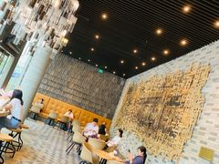 大堂-星巴克臻选(湖滨道店)