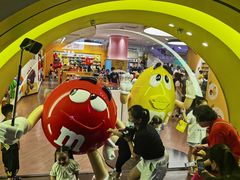 -m豆巧克力世界(上海世茂广场店)