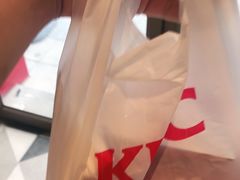 -肯德基(新地中央店)