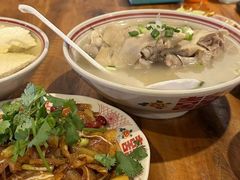 -老方桌烂蹄花川菜馆(九龙坡店)