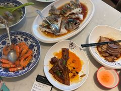 -泓历皇朝酒店(东亭店)