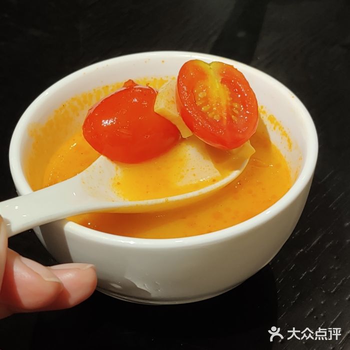 新加坡海鲜(国贸商城店)泰式例汤图片