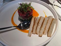 牛肉塔塔配牛油果黑橄榄酱-Solo(衡山路店)