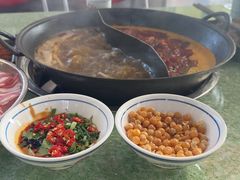 -憨铁匠老火锅(龙岗万科里店)