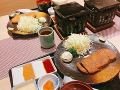 -牛かつもと村(原宿店)