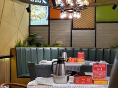 -严三毛口味虾·小严同学的店(曙光路直营店)