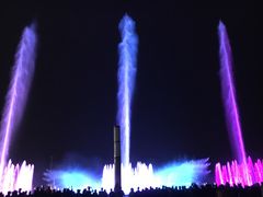 -东港音乐喷泉广场