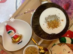 雪燕椰皇冻-甜心妈妈·榴莲星级糖水(北京路总店)
