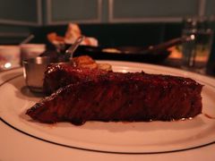 -食间牛排(重庆路万达店)