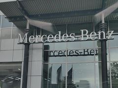 -上海星瀚奔驰4S店(红柳路店)