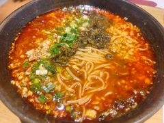 -椒爱水煮鱼川菜(让胡路万达店)
