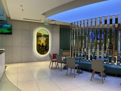 -奈雪的茶(亨特国际广场店)