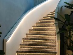 -新华里咖啡书吧(新华书店小寨店)