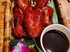 -老滇山寨•云南特色菜•地方菜•民族风情歌舞表演(金碧店)