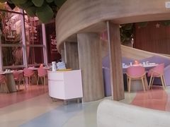 -水桶王国主题餐厅·聚会·生日派对·亲子活动·家庭套餐(亚龙湾希尔顿店)