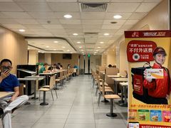 -麦当劳(军博店)