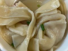 黄鱼馄饨-沈大成(南京东路店)