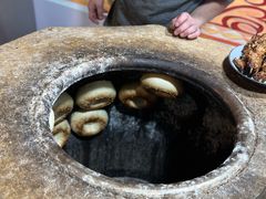 -汗腾格里·风味餐厅(新疆驻京办店)