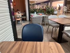 -必胜客(联投东方店)