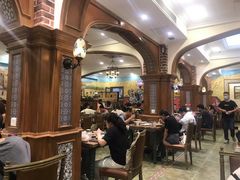 大堂-清真·玛丽亚新疆菜主题餐厅(浙江中路店)