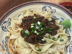 -雷祖芳老妈蹄花店