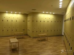 更衣室-宝力豪健身(中粮广场店)