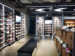-上品折扣(回龙观店)