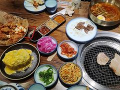 -明洞阿姨·韩式酱蟹烤肉·创意料理(三元桥店)