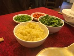 -山城年华老火锅(玉林店)