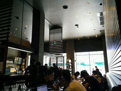 -星巴克(广州番禺钻汇广场分店)