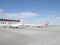 -敦煌莫高国际机场