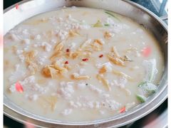 -老来福·非遗酸汤兔(凯旋路店)