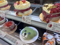 -花花卷卷·鲜食蛋糕(静安久光百货店)