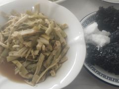 -天乐农家鱼头王(天目湖店)