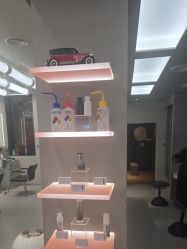 点击看大图 -Z.X HAIR SALON张新美业