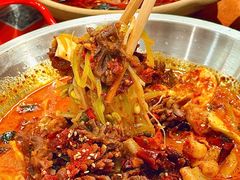 -彧玖食坊·川式砂锅酒馆(成山路店)